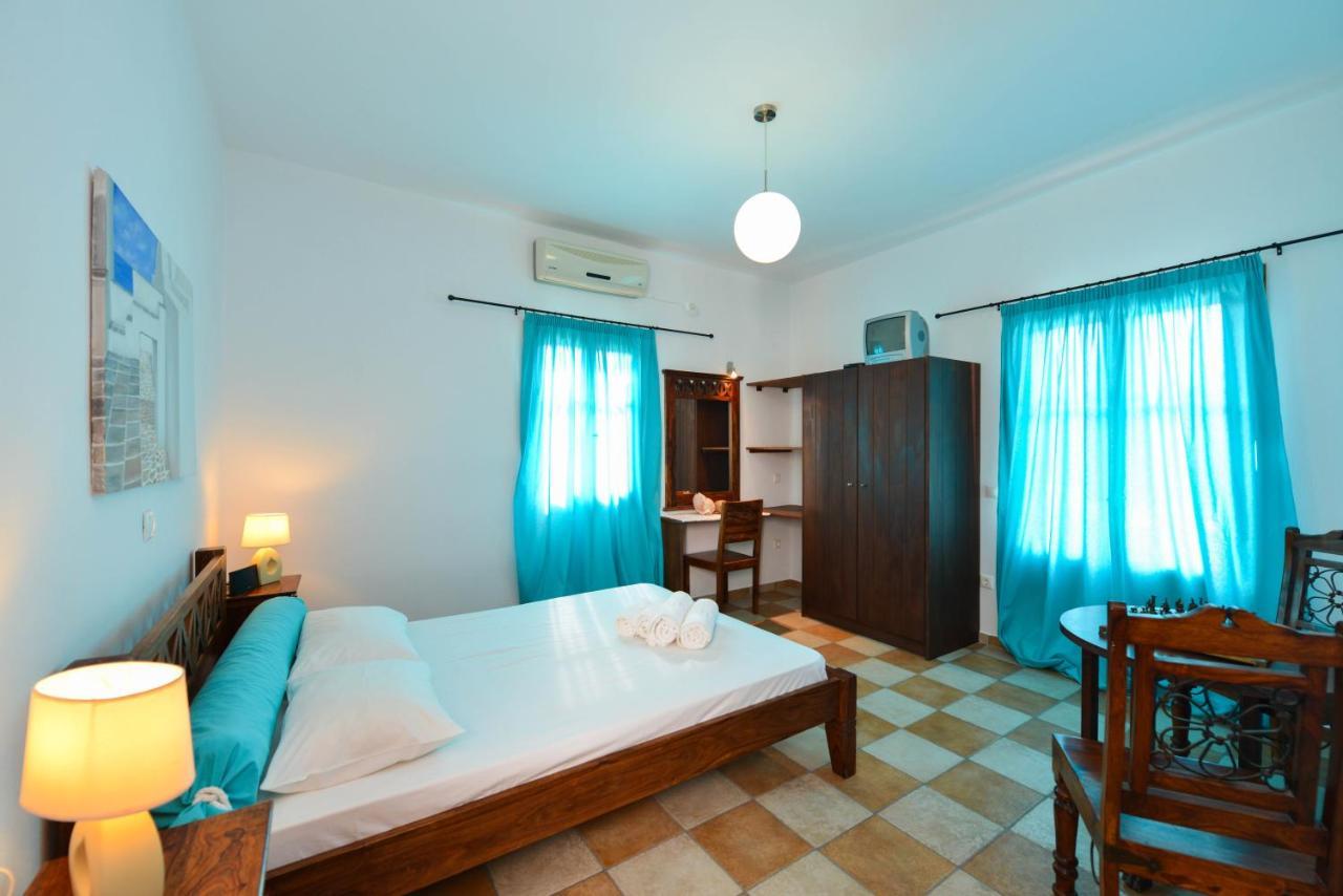 Motivo Apartment Kastron  Luaran gambar