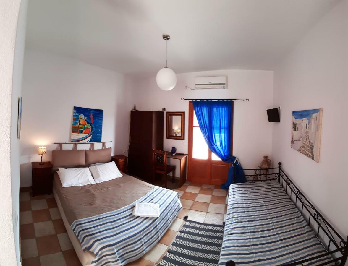 Motivo Apartment Kastron  Luaran gambar